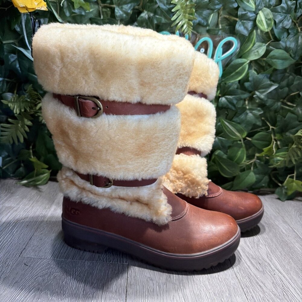 UGG Australia Lilyan Boots 1001374 Stout Leather size 7